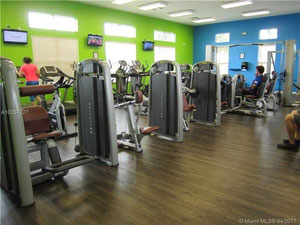 شقق في الولايات المتحدة الأمريكية ، فلوريدا ، كاتلر باي — ابحث عن عقار قيد الإنشاء أو عقار معاد بيعه مباشرة من المطورين والملاك GEOLN.COM. صورة فوتوغرافية 9