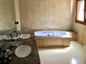 Villa 6 bedrooms 950 m² in Flamingo, Spain — Find off-plan property or real estate resale directly from developers and owners GEOLN.COM. Photo 26