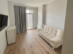 готов的欧式三居室，带装修，靠近欧洲足球协会体育场 — 来自开发商和业主的房地产搜索引擎 GEOLN.COM. 照片 3