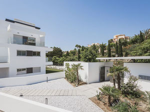 Penthouse 2 bedrooms 178 m² in the New Golden Mile, Spain — Find off-plan property or real estate resale directly from developers and owners GEOLN.COM. Photo 16