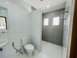 Casa espaciosa en venta — Encuentre propiedades fuera del plan o reventa de bienes inmuebles directamente de desarrolladores y propietarios GEOLN.COM. Foto 8