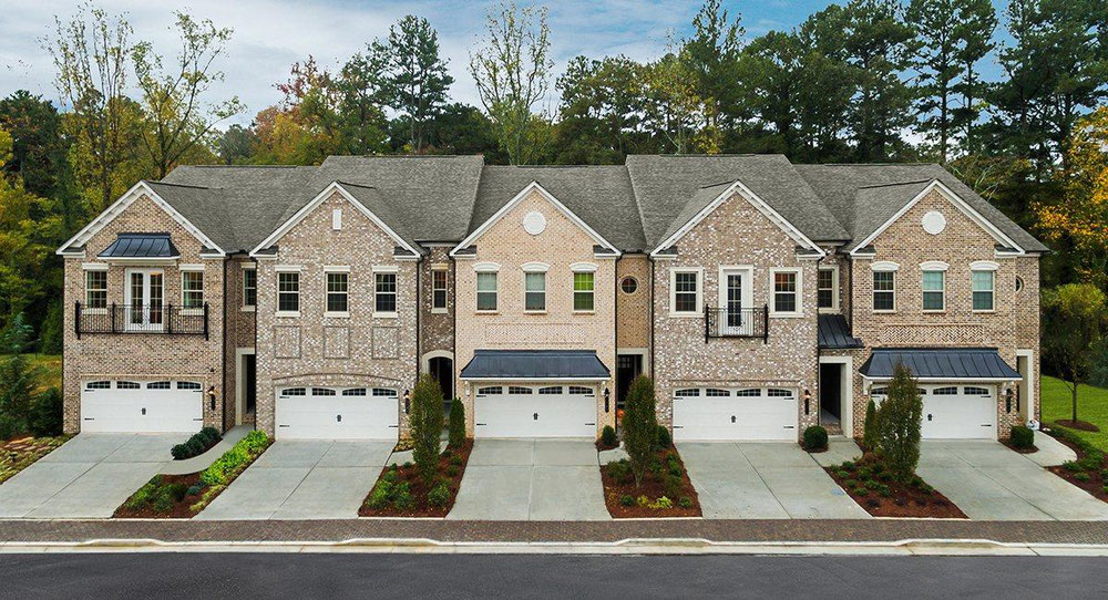 Real estate in Enclave at Druid Hills — look at the real estate search engine GEOLN.COM. Photo 1