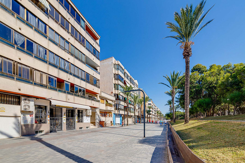 Apartment 3 bedrooms 80 m² in Guardamar del Segura, Spain — Find off-plan property or real estate resale directly from developers and owners GEOLN.COM. Photo 1