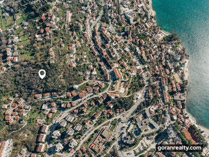 Großes Grundstück zum schnellen Verkauf — Immobilien-Suchservice von Bauträgern und Eigentümern GEOLN.COM. Foto 2