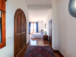 别墅 3 间卧室 374 平方米，位于西班牙埃斯特波纳 — 来自开发商和业主的房地产搜索引擎 GEOLN.COM. 照片 5