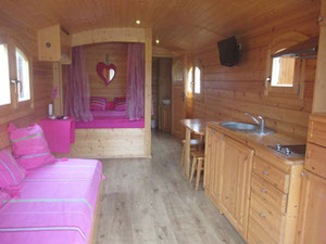 位于法国、普罗旺斯、阿尔勒郊区的旅馆（旅馆） — 来自开发商和业主的房地产搜索引擎 GEOLN.COM. 照片 12