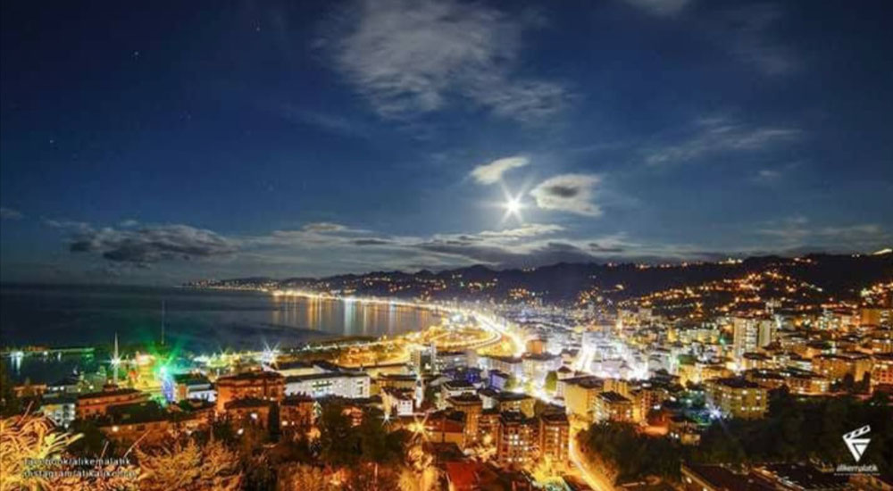 黑海的珍珠，雷杰普·塔伊普·埃尔多安的故乡，出售的带家具房屋（适合申请公民身份） — 来自开发商和业主的房地产搜索引擎 GEOLN.COM. 照片 1