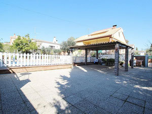 სახლი ზღვის პირას ესპანეთში, კატალონიაში, ლა კანონგიაში — უძრავი ქონების ყიდვა და მფლო ბელებისგან GEOLN.COM. ფოტო 3