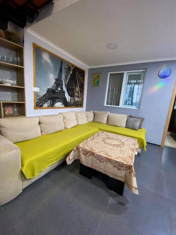 四房公寓出售 — 来自开发商和业主的房地产搜索引擎 GEOLN.COM. 照片 1