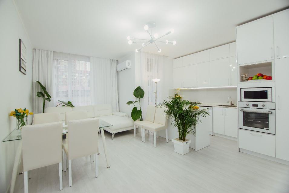 Красивая 4х комнатная квартира в Батуми — Поисковик недвижимости от застройщиков и собственников GEOLN.COM. Фото 1