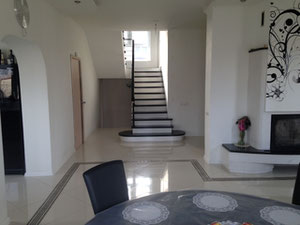 A magnificent house in the village of Bobritsa is offered for sale. — Find off-plan property or real estate resale directly from developers and owners GEOLN.COM. Photo 7