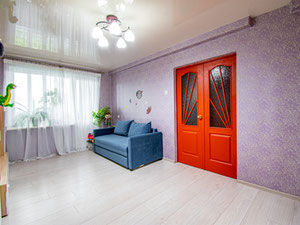 Apartamento de tres habitaciones en el centro de Minsk — Encuentre propiedades fuera del plan o reventa de bienes inmuebles directamente de desarrolladores y propietarios GEOLN.COM. Foto 5