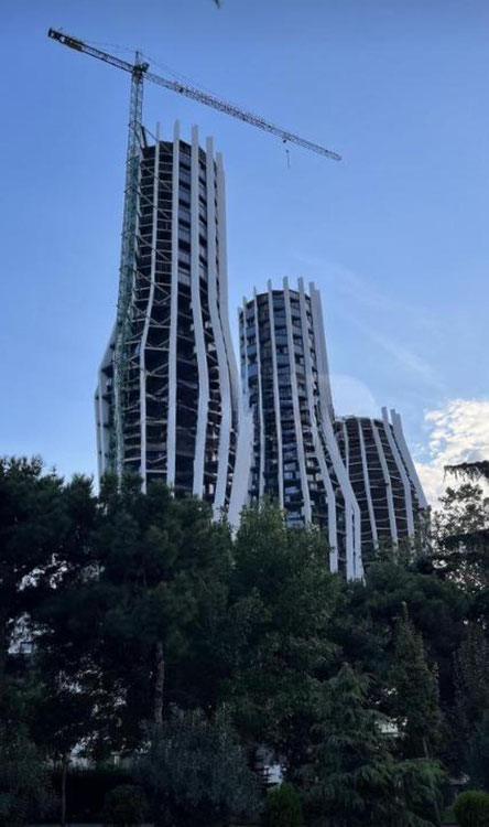 Продається квартира в Ваке — Пошуковик нерухомості від забудовників і власників GEOLN.COM. Фото 1