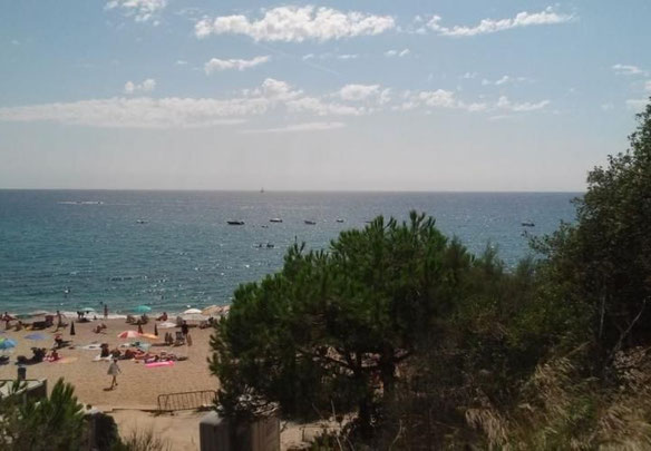 قطعة أرض في إسبانيا ، كاتالونيا ، توسا دي مار سلا