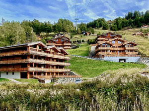 נדל"ן ב Les Mayens — עיין במנוע חיפוש הנדל"ן GEOLN.COM. תמונה 2