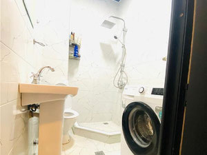 巴统舒适公寓 — 来自开发商和业主的房地产搜索引擎 GEOLN.COM. 照片 5