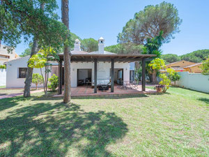 Villa 3 bedrooms 170 m² in Elviria, Spain — Find off-plan property or real estate resale directly from developers and owners GEOLN.COM. Photo 42