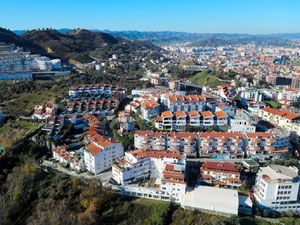 უძრავი კონება Kodra e Diellit — გადახედეთ უძრავი ქონების საძიებო სისტემას GEOLN.COM. ფოტო 2