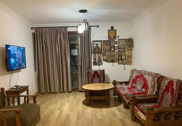 4 кімнатна квартира в Авлабарі. Купити квартиру в Тбілісі, Авлабарі