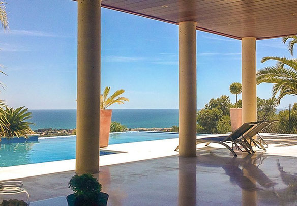 Вілла в Іспанії, Каталонія, Комарруга