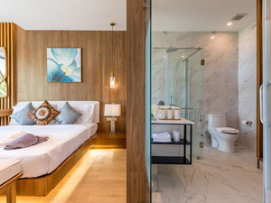 双层泳池别墅 3 卧室，带家具和海景 — 来自开发商和业主的房地产搜索引擎 GEOLN.COM. 照片 12