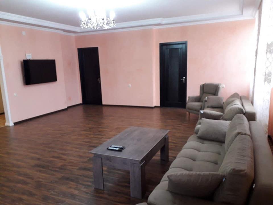 巴统公寓 — 来自开发商和业主的房地产搜索引擎 GEOLN.COM. 照片 1