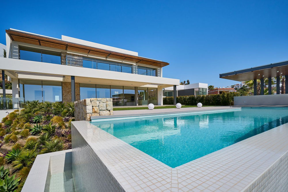 וילה 5 חדרי שינה 590 מ"ר בלה אלקריה, ספרד — חיפוש נדל"ן מפרטי ומקבלן GEOLN.COM. תמונה 1