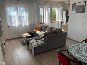 PIĘKNY DOM Z WIDOKIEM NA MORZE NA PRZEDMIOTACH SZYBENIKA — Wyszukiwarka nieruchomości od deweloperów i właścicieli GEOLN.COM. Zdjęcie 3