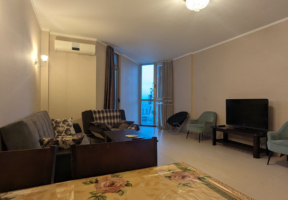 Современная квартира для жизни в центре Батуми!