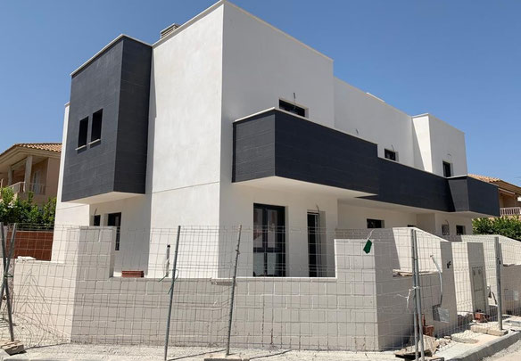 Townhouse 98 m² სანტიაგო დე ლა რიბერაში, ესპანეთი