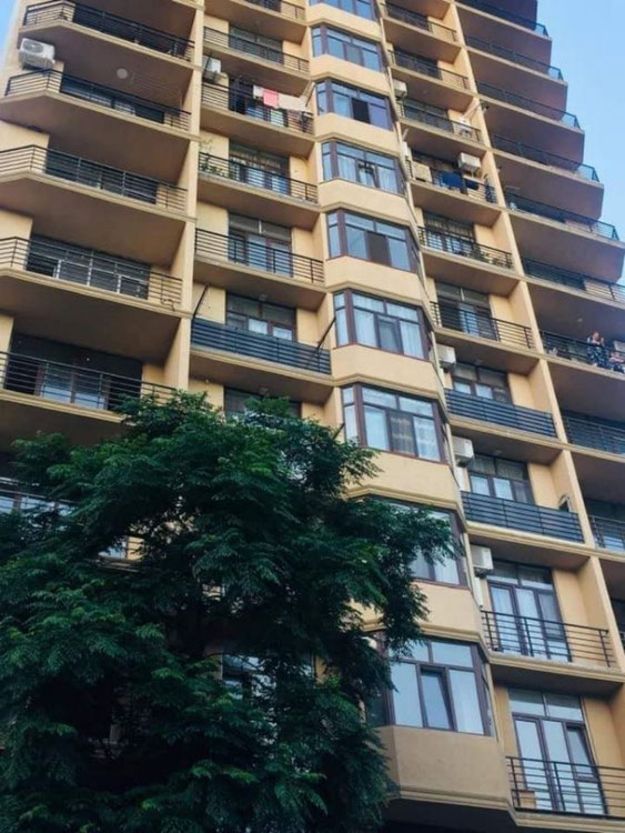 三房公寓出售 — 来自开发商和业主的房地产搜索引擎 GEOLN.COM. 照片 1