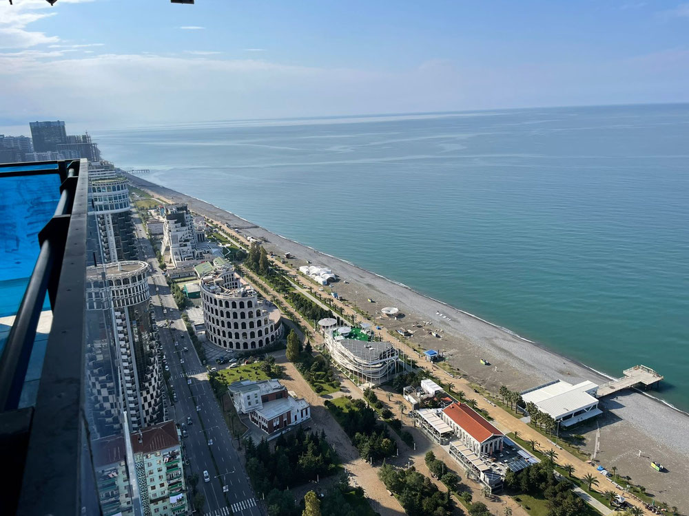 奥比城待售三房公寓 — 来自开发商和业主的房地产搜索引擎 GEOLN.COM. 照片 1