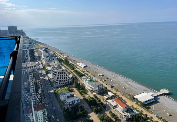 奥比城待售三房公寓