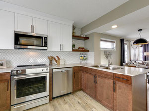 Real estate in Altius Glenridding Townhomes — look at the real estate search engine GEOLN.COM. Photo 3