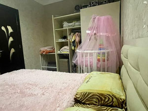 იყიდება 4 ოთახიანი ბინა — უძრავი ქონების ყიდვა და მფლო ბელებისგან GEOLN.COM. ფოტო 8