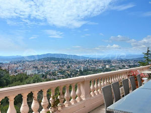 法国戛纳海边别墅 — 来自开发商和业主的房地产搜索引擎 GEOLN.COM. 照片 2