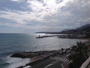 法国芒通海边的公寓 — 来自开发商和业主的房地产搜索引擎 GEOLN.COM. 照片 3