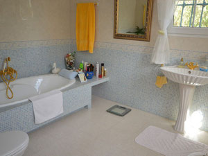 别墅 5 间卧室 700 平方米，位于西班牙卡波皮诺 — 来自开发商和业主的房地产搜索引擎 GEOLN.COM. 照片 12