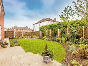 Real estate in Saffron View — look at the real estate search engine GEOLN.COM. Photo 4