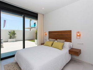 Villa 3 bedrooms 161 m² in Los Alcazares, Spain — Find off-plan property or real estate resale directly from developers and owners GEOLN.COM. Photo 13