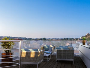 Real estate in KINNIS GRAND VALLEY RESIDENCE B — look at the real estate search engine GEOLN.COM. Photo 8