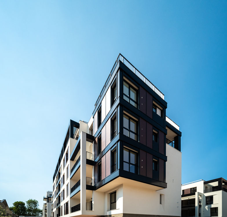 房地产在 Casiraghi 422 — look at the real estate search engine GEOLN.COM. 照片 1