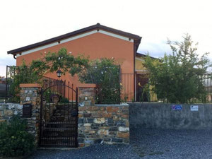 意大利海滨别墅，迪亚诺玛丽娜 — 来自开发商和业主的房地产搜索引擎 GEOLN.COM. 照片 9