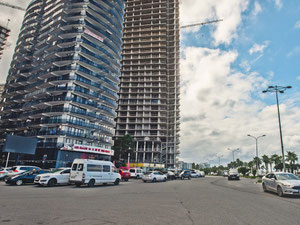 იყიდება ბინა ბათუმში — უძრავი ქონების ყიდვა და მფლო ბელებისგან GEOLN.COM. ფოტო 6