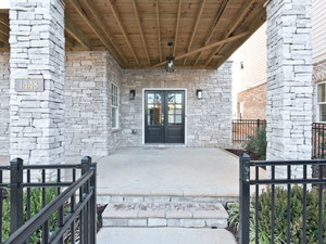 عقار للبيع في West Town — انظر إلى محرك البحث العقاري GEOLN.COM. صورة فوتوغرافية 2