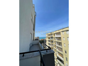 海边公寓在阳光明媚的阿尔巴尼亚 — 来自开发商和业主的房地产搜索引擎 GEOLN.COM. 照片 8