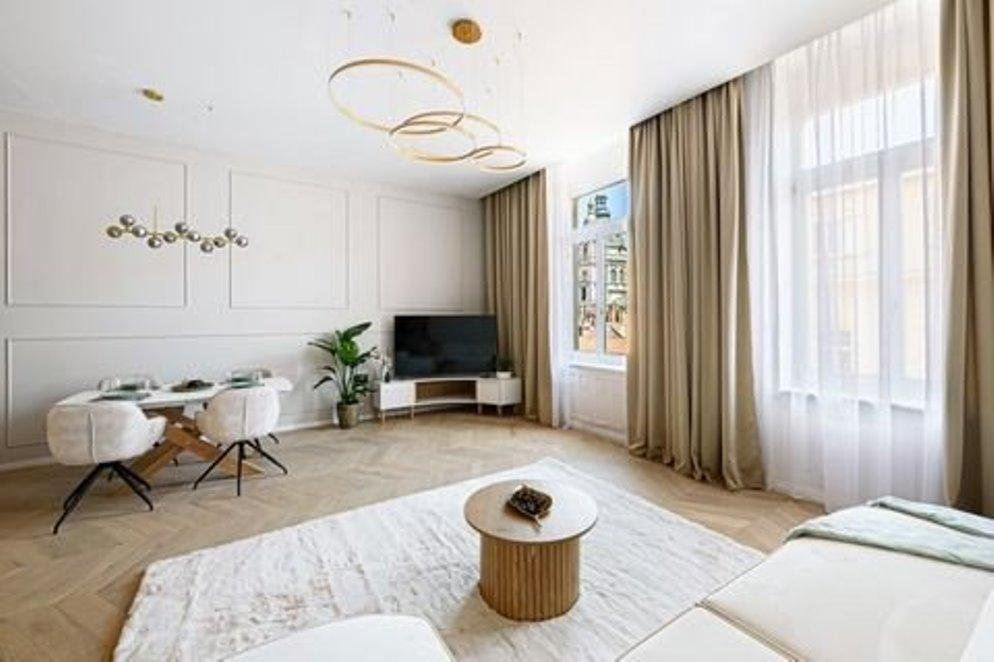 匈牙利。布达佩斯。市中心92平方米公寓，第五区。 — 来自开发商和业主的房地产搜索引擎 GEOLN.COM. 照片 1