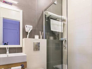 Chugureti的4间客房的酒店。第比利斯的无中介房地产 — 来自开发商和业主的房地产搜索引擎 GEOLN.COM. 照片 7