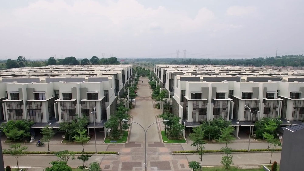 Недвижимость в Whelford — смотрите на поисковике недвижимости GEOLN.COM. Фото 1