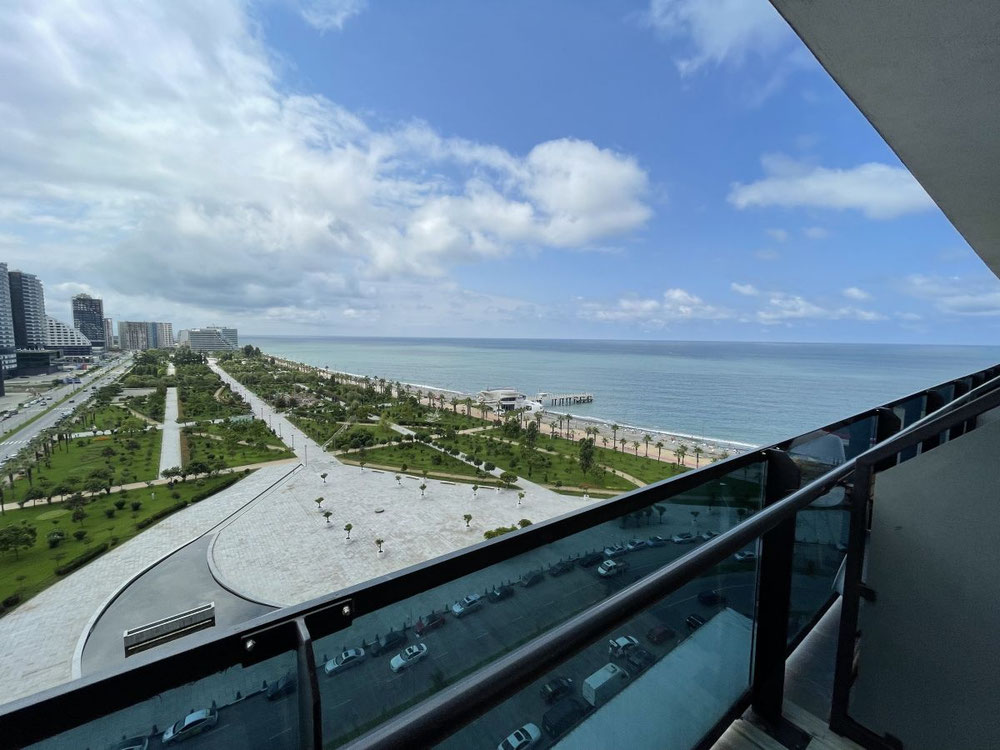 奥比海滩大厦待售一室公寓 — 来自开发商和业主的房地产搜索引擎 GEOLN.COM. 照片 1